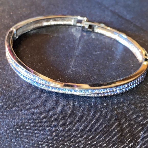 New In Box Fanci Silver Plate Aquarmarine Crystal Cuff Bracelet With Clasp Closu - Picture 2 of 9